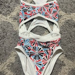 High leg cut out swimsuit